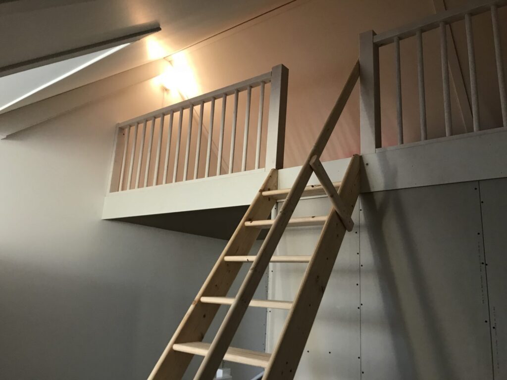 plaatsen-van-een-vliering-op-zolder-Vlaardingen-9-e1568051375747